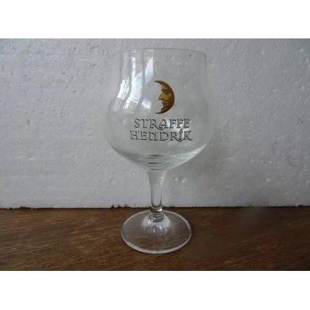1 VERRE  STRAFFE  HENDRIK 20CL ET 25CL HT.15.80CM