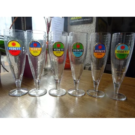 6 VERRES VEDETT 33CL MARTELES ET LOURDS HT 23.80CM
