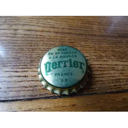 PIN'S PERRIER
