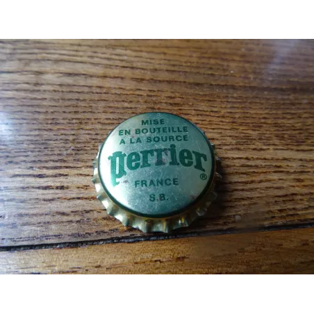 PIN'S PERRIER