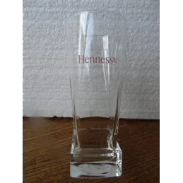 6 VERRES COGNAC HENNESSY HT 14.30CM