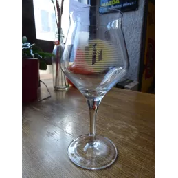 1 VERRE  BRYGGJA 33CL HT 21CM
