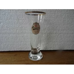 1 VERRE CARLSBERG  20CL HT 17.40CM