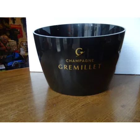 CHAMPAGNE  GREMILLET  GRANDE VASQUE  DIAMETRE 34CM HT. 27CM ET 18CM