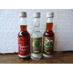 3 MIGNONETTES   JOHANNIS BEERE, DOPPEL-OXER ,WEIZENKORN
