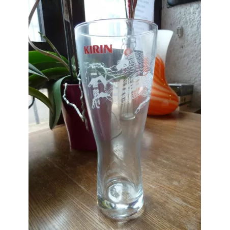 6 VERRES KIRIN 50CL HT.22.50CM