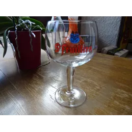 4 VERRES  SAINT  FEUILLIEN  33CL HT 17.80CM