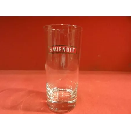 1 VERRE  SMIRNOFF NEUF