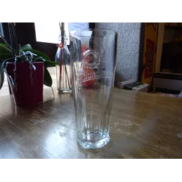 1 VERRE PILSNER URQUELL 50CL HT 20.30CM