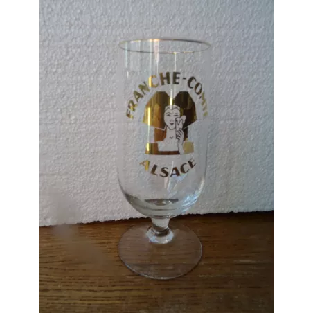 1 VERRE FRANCHE COMPTE 25CL HT 15.90CM