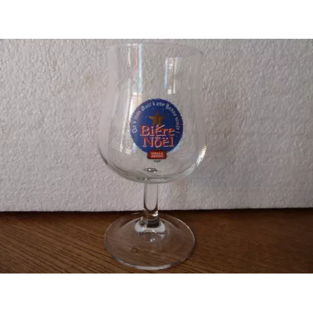 1 VERRE  BIERE DE NOEL STELLA ARTOIS  25CL HT 15.80CM