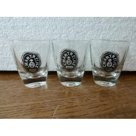 3  MINIS VERRES CHARTREUSE 2CL