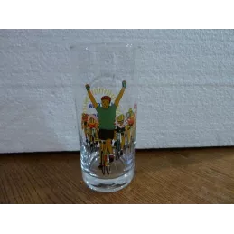1 VERRE LE TOUR DE FRANCE  HT 13.40CM
