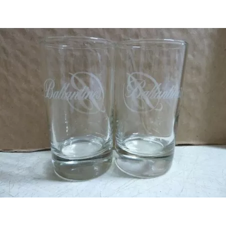 2 VERRES BABY BALLANTINES HT 10CM