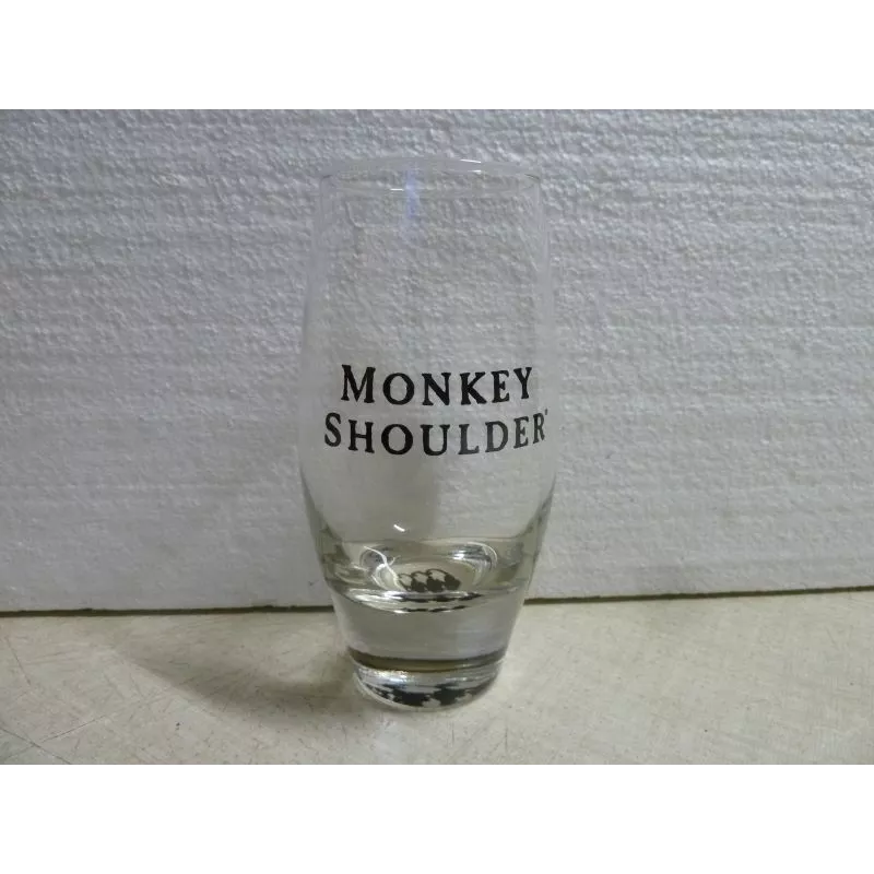 6 VERRES MONKEY SHOULDER 25/30CL HT.14.30CM 6 VERRES MONKEY SHOULDER 25/30CL HT.14.30CM