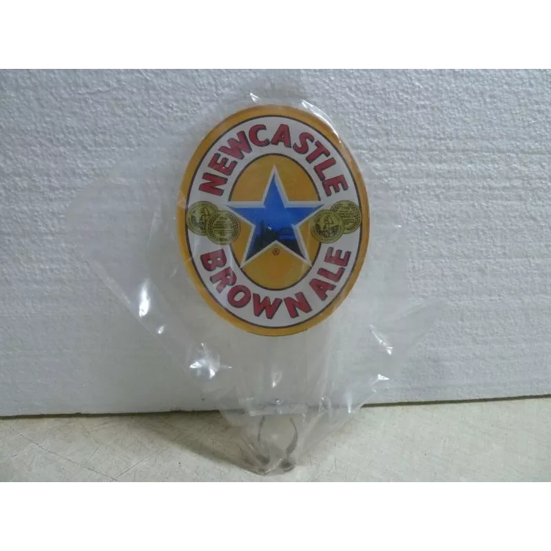CAVALIER TIRAGE PRESSION NEWCASTLE 16CM X10CM CAVALIER TIRAGE PRESSION NEWCASTLE 16CM X10CM