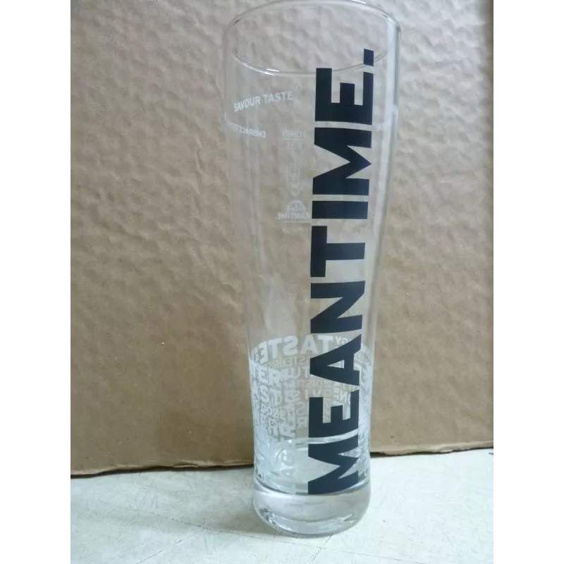 1 VERRE MEANTIME 50CL HT 21.90CM 1 VERRE MEANTIME 50CL HT 21.90CM