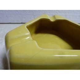 CENDRIER RICARD  JAUNE 17CM X17CM X17CM  ECRITURE BLEUE