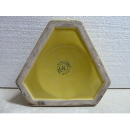 CENDRIER RICARD  JAUNE 17CM X17CM X17CM  ECRITURE BLEUE