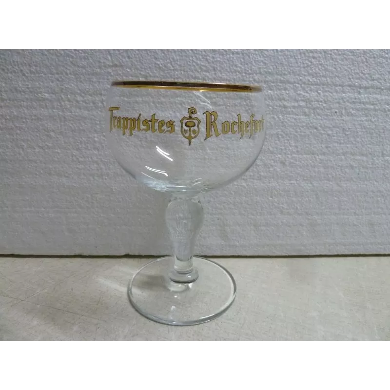 1 VERRE TRAPPISTE DE ROCHEFORT 25CL HT.15.80CM