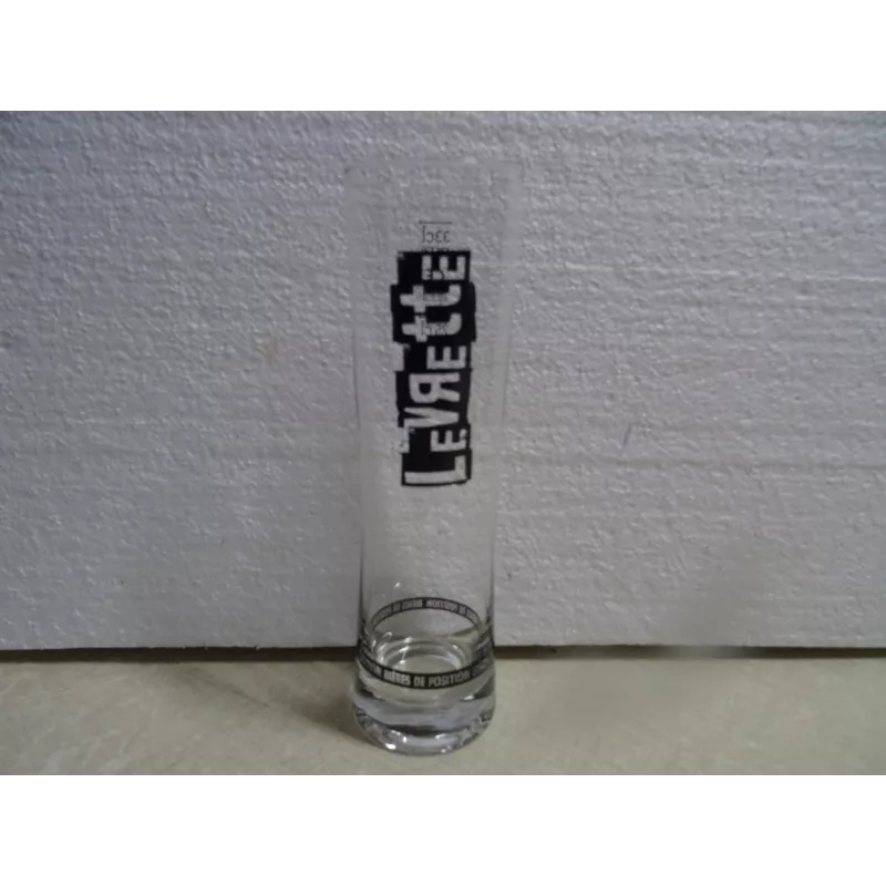 1 VERRE LEVRETTE  25/33CL HT 20.10CM
