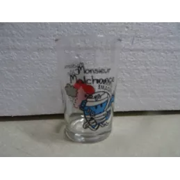 1 VERRE MONSIEUR MALCHANCE  MADAME CALIN HT 10CM