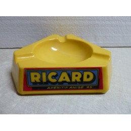 CENDRIER RICARD  GRAND MODELE EN CERAMIQUE 17.50CM X17.50CM