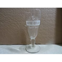 1 VERRE VIK-ALE 25CL HT 17CM
