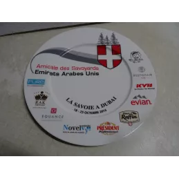 GRANDE ASSIETTE EN PORCELAINE  AMICALE DES SAVOYARDS EMIRATS ARABES UNIS