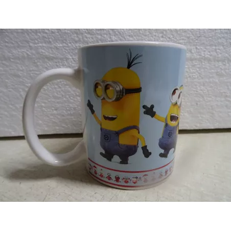 MUG LES MINIONS HT 9.50CM