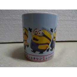 MUG LES MINIONS HT 9.50CM