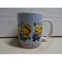 MUG LES MINIONS HT 9.50CM