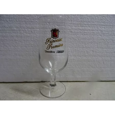 1 VERRE VEZELISE/ SEDAN PRINCE'S PREMIERE  25CL HT 17CM
