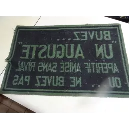 TAPIS DE CARTES   BUVEZ UN AUGUSTE  68CM X44CM
