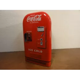 1 BOITE  FRIGO COCA-COLA