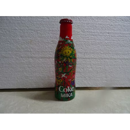 1 BOUTEILLE COCA-COLA MIKA  VIDE AVEC SA CAPSULE