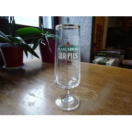 1 VERRE KARLSBRAU  UR-PILS  25CL HT 18.40CM