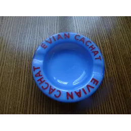 CENDRIER  EVIAN CACHAT EN OPALINE  DIAMETRE 10CM