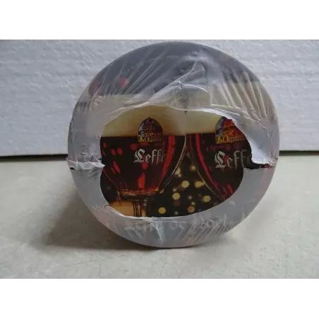 100 SOUS BOCKS LEFFE  DIAMETRE 10CM
