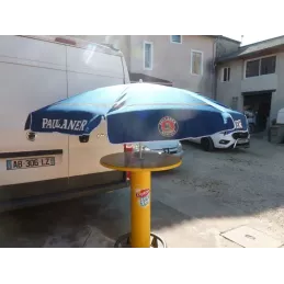 PARASOL PAULANER  DIAMETRE 1.70CM  TRES BONNE QUALITE