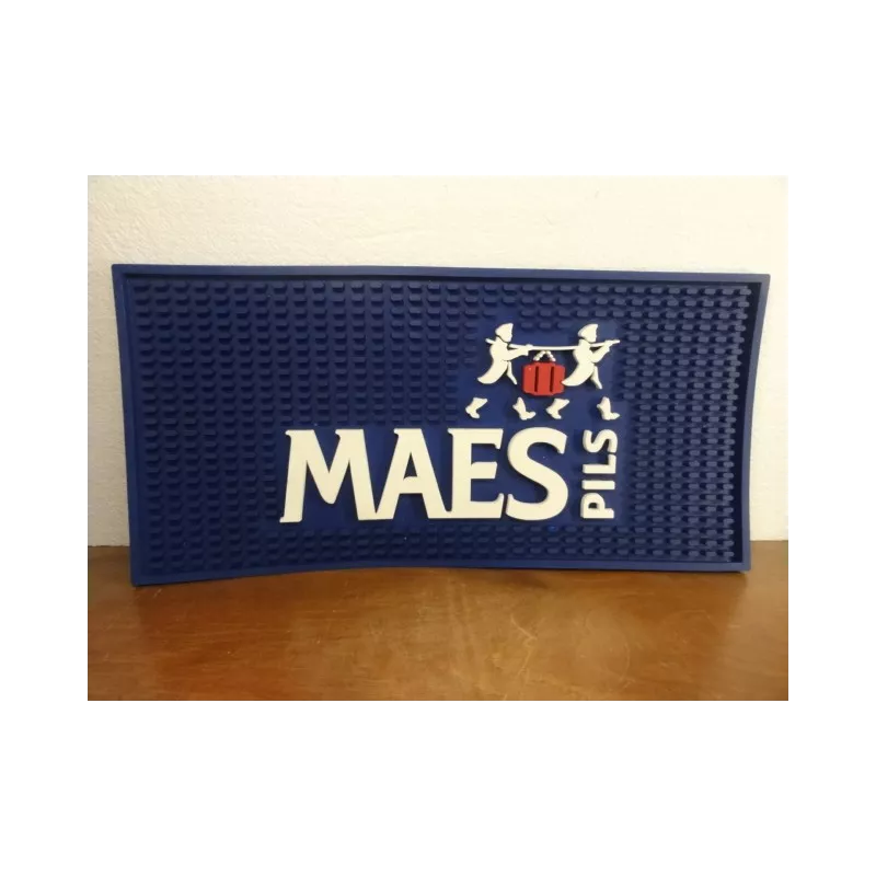 1 TAPIS DE BAR EGOUTTOIR  MAES PILS