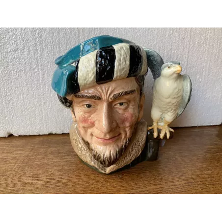 PICHET PERSONNAGE  HT 20CM LE+ GRAND  EDITION LIMITEE THE FALCONER