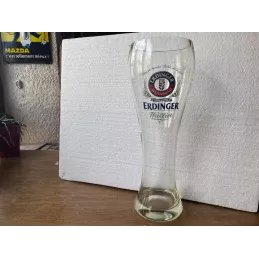 1 VERRE ERDINGER  3 LITRES HT 43.80CM