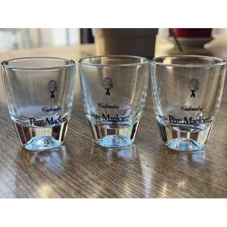 3 SHOOTERS  PERE MAGLOIRE 2/3CL