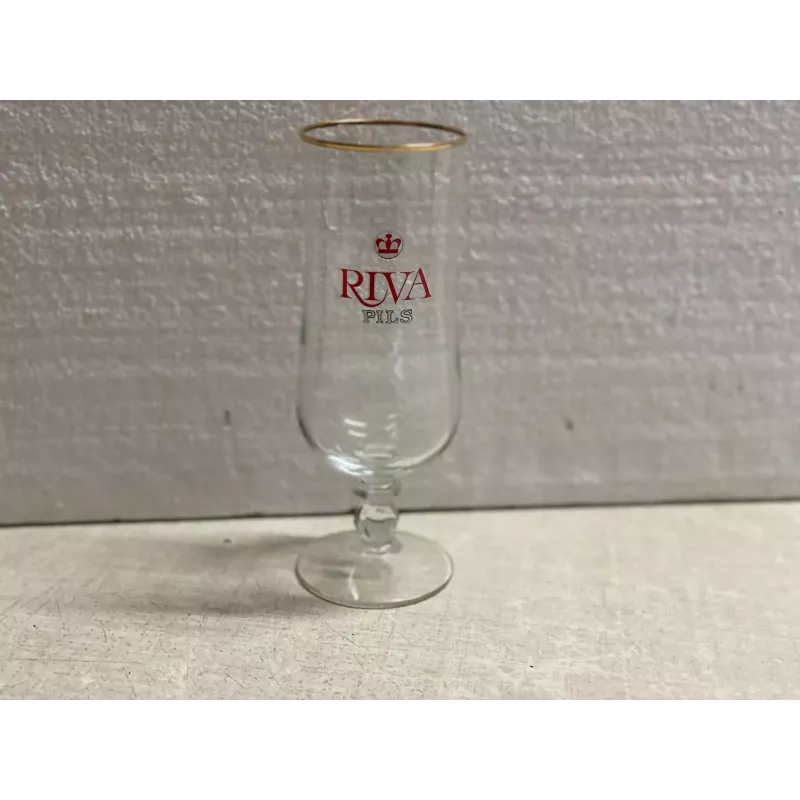 1 VERRE RIVA PILS 25CL HT 18.20CM 1 VERRE RIVA PILS 25CL HT 18.20CM