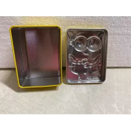 BOITE LES MINIONS  11CM X8.20CM X4.70CM