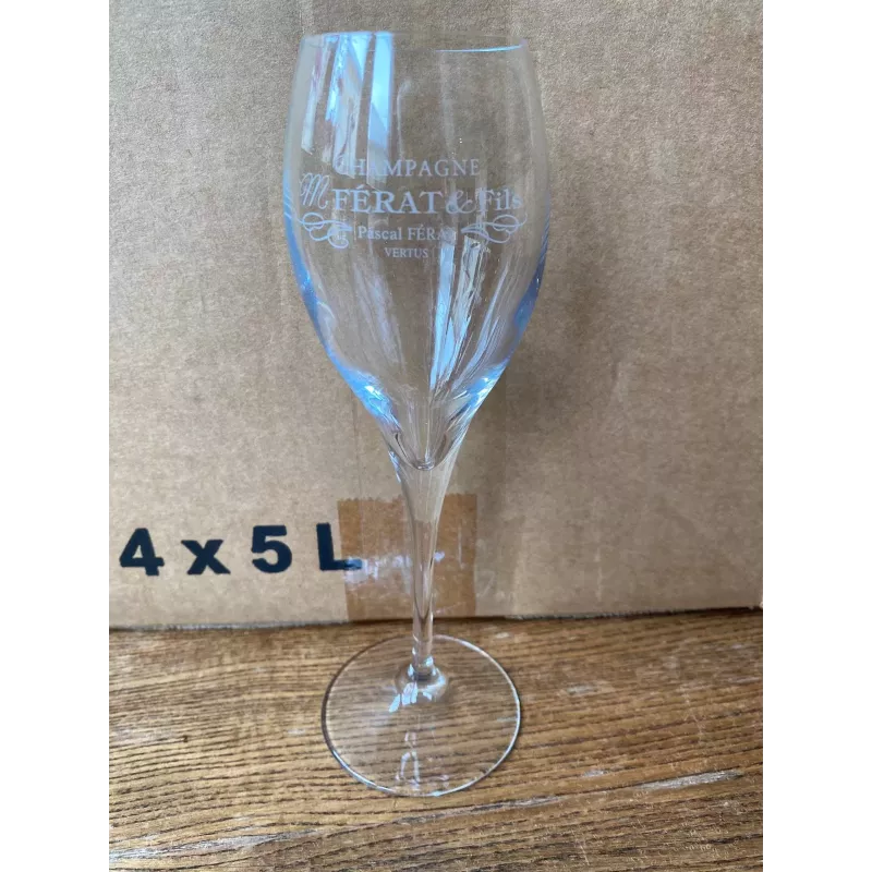 5 FLUTES CHAMPAGNE FERAT&FILS 16CL HT 19.50CM