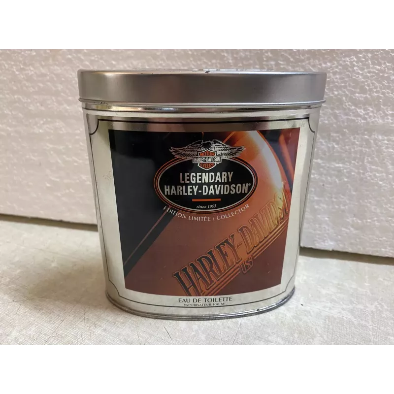 BOITE EAU DE TOILETTE HARLEY-DAVIDSON COLLECTOR 11.40CM X5.60CM X12.20CM BOITE EAU DE TOILETTE HARLEY-DAVIDSON COLLECTOR 11.40CM X5.60CM X12.20CM