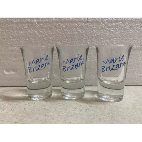 3 SHOOTERS  MARIE BRIZARD  3CL HT 7CM