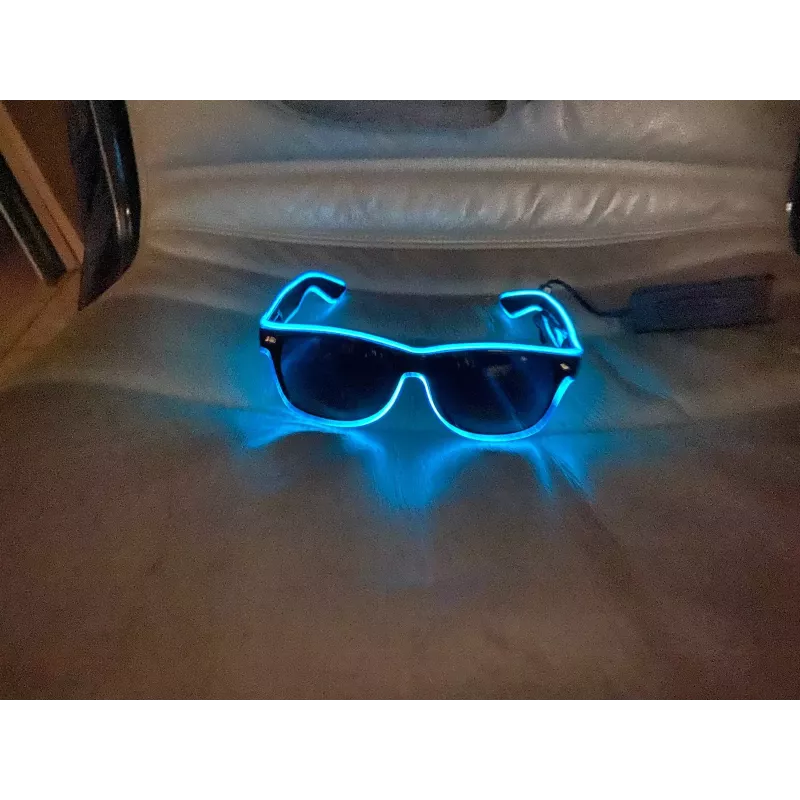 LUNETTES DE SOLEIL  CIROC  CLIGNOTANTE